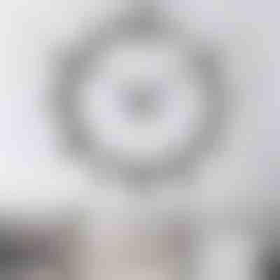 CEAS DE PERETE CU EFECTE 3D | URBANCLOCK