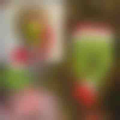 Decorațiune de Crăciun cu picioarele lui Grinch | ELFLEGS